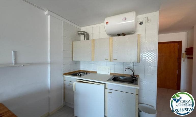 Studio for sale in Empuriabrava - € 90,000 (Ref: 9929328)