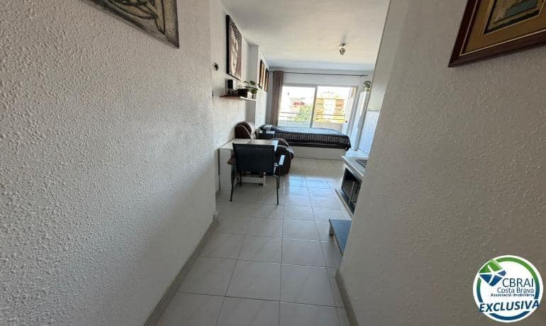 Studio for sale in Empuriabrava - € 85,000 (Ref: 9929329)