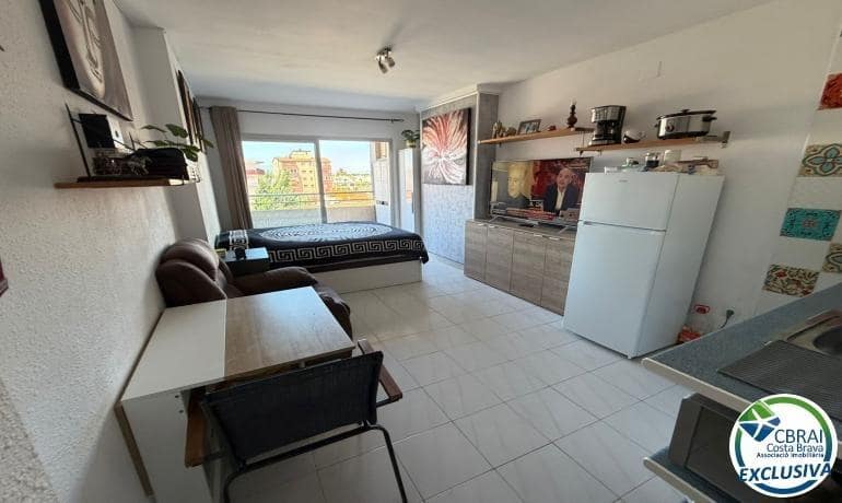 Studio for sale in Empuriabrava - € 85,000 (Ref: 9929329)