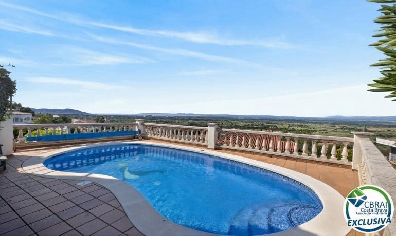 3 bedroom Villa for sale in Palau-saverdera with pool garage - € 650,000 (Ref: 9929331)