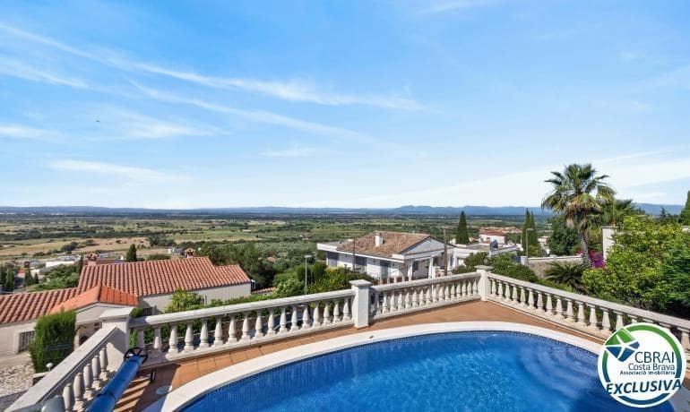 3 bedroom Villa for sale in Palau-saverdera with pool garage - € 650,000 (Ref: 9929331)