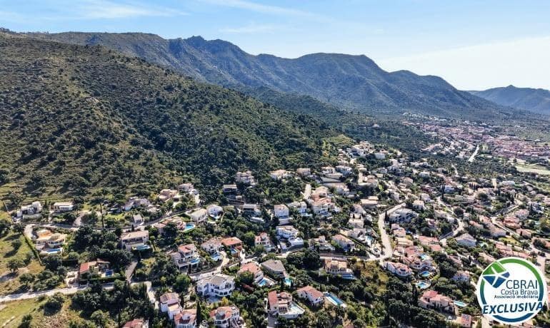 3 bedroom Villa for sale in Palau-saverdera with pool garage - € 650,000 (Ref: 9929331)