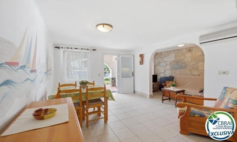 6 bedroom Villa for sale in Santa Margarida - € 1,800,000 (Ref: 9936343)