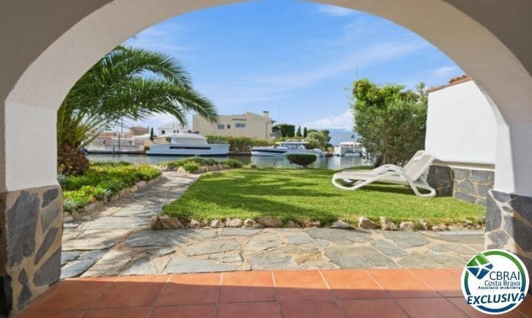 6 bedroom Villa for sale in Santa Margarida - € 1,800,000 (Ref: 9936343)