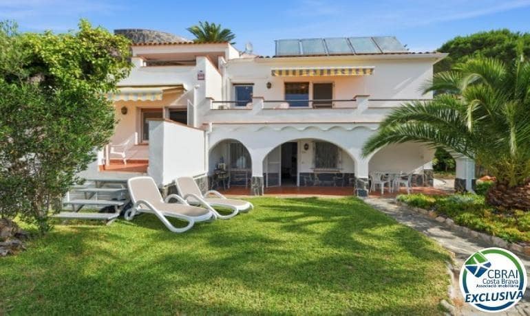 6 bedroom Villa for sale in Santa Margarida - € 1,800,000 (Ref: 9936343)