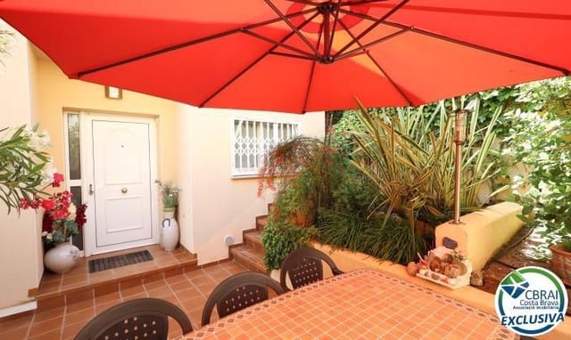 2 Zimmer Haus zu verkaufen in Llançà mit Garage - 435.000 € (Ref: 9936344)