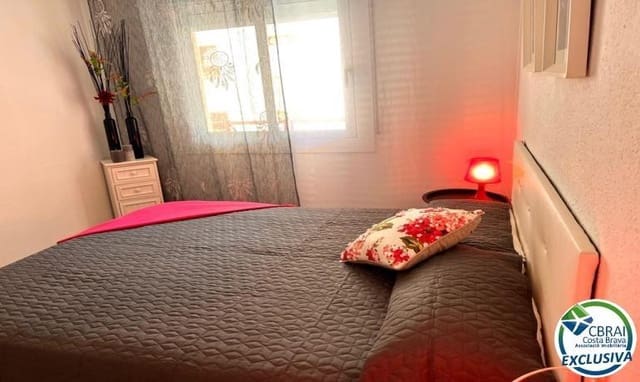1 makuuhuone Huoneisto myytävänä paikassa Empuriabrava, Castelló d'Empúries - 157 000 € (Ref: 9952579)