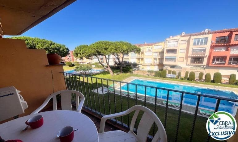 2 sypialnia Apartament na sprzedaż w Empuriabrava z basenem - 210 000 € (Ref: 9955123)