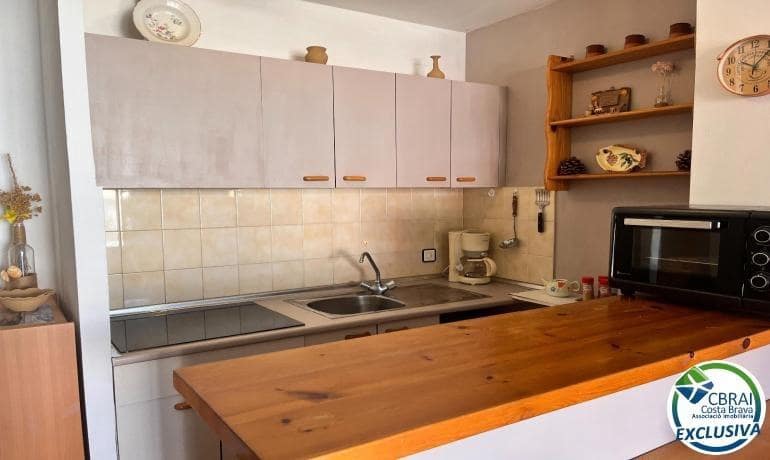 2 sypialnia Apartament na sprzedaż w Empuriabrava z basenem - 210 000 € (Ref: 9955123)