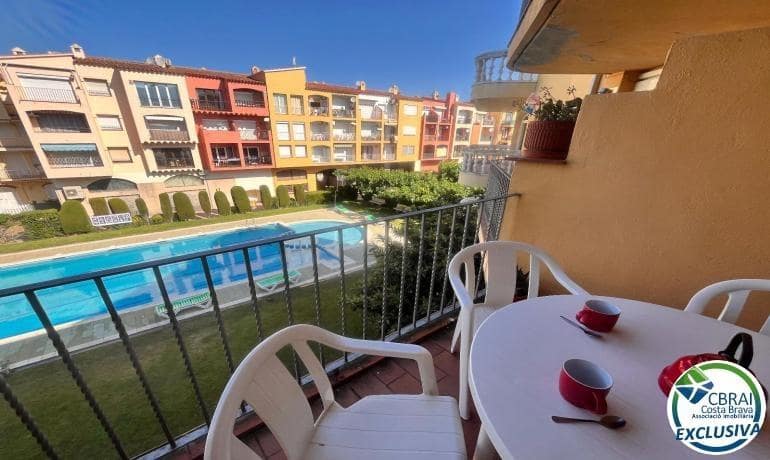 2 sypialnia Apartament na sprzedaż w Empuriabrava z basenem - 210 000 € (Ref: 9955123)