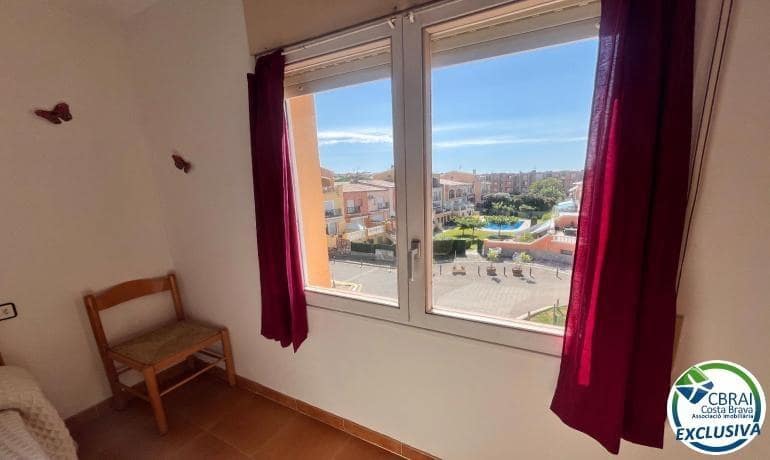 2 sypialnia Apartament na sprzedaż w Empuriabrava z basenem - 210 000 € (Ref: 9955123)