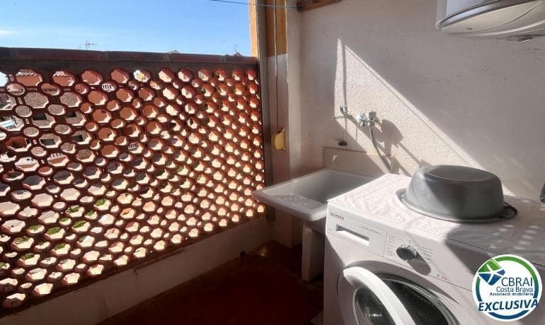 2 sypialnia Apartament na sprzedaż w Empuriabrava z basenem - 210 000 € (Ref: 9955123)