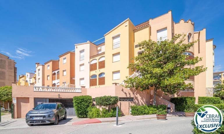 2 sypialnia Apartament na sprzedaż w Empuriabrava z basenem - 210 000 € (Ref: 9955123)