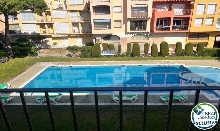 2 sypialnia Apartament na sprzedaż w Empuriabrava z basenem - 210 000 € (Ref: 9955123)
