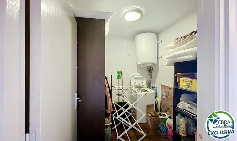 1 sovrum Lägenhet till salu i Empuriabrava med garage - 144 000 € (Ref: 9959743)