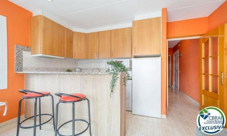 1 sypialnia Apartament na sprzedaż w Empuriabrava z garażem - 170 000 € (Ref: 9965239)