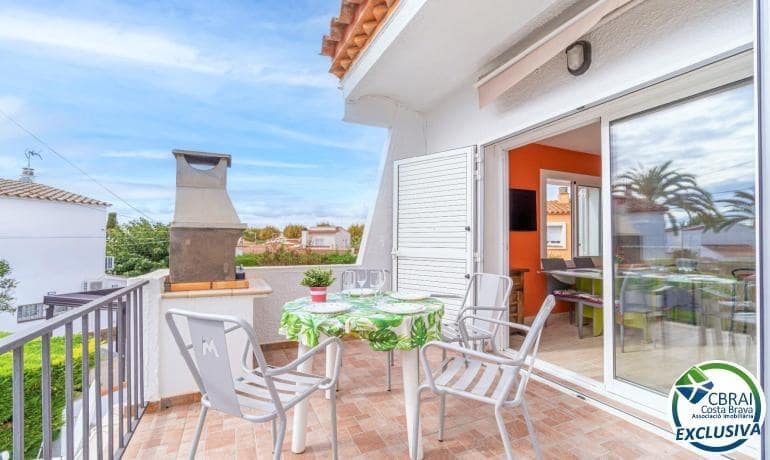 1 sypialnia Apartament na sprzedaż w Empuriabrava z garażem - 170 000 € (Ref: 9965239)