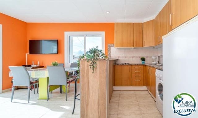 1 sypialnia Apartament na sprzedaż w Empuriabrava, Castelló d'Empúries z garażem - 170 000 € (Ref: 9965239)