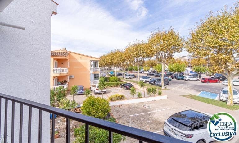1 sypialnia Apartament na sprzedaż w Empuriabrava z garażem - 170 000 € (Ref: 9965239)