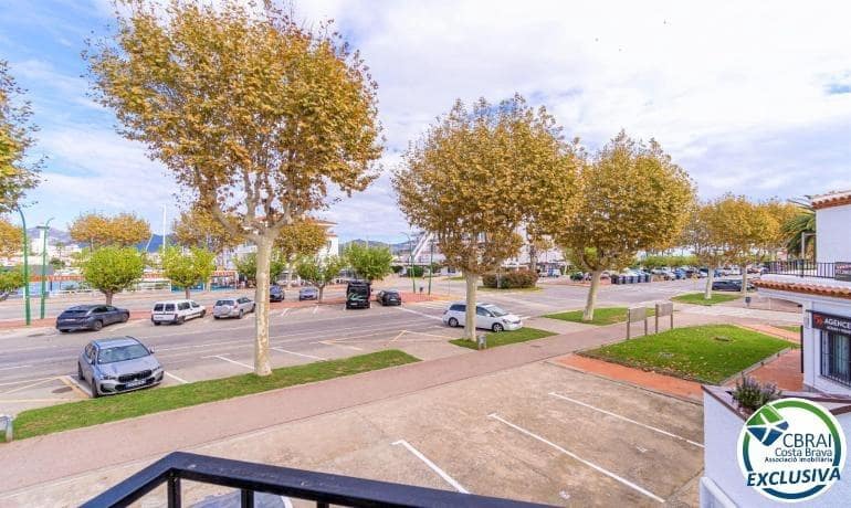 1 sypialnia Apartament na sprzedaż w Empuriabrava z garażem - 170 000 € (Ref: 9965239)