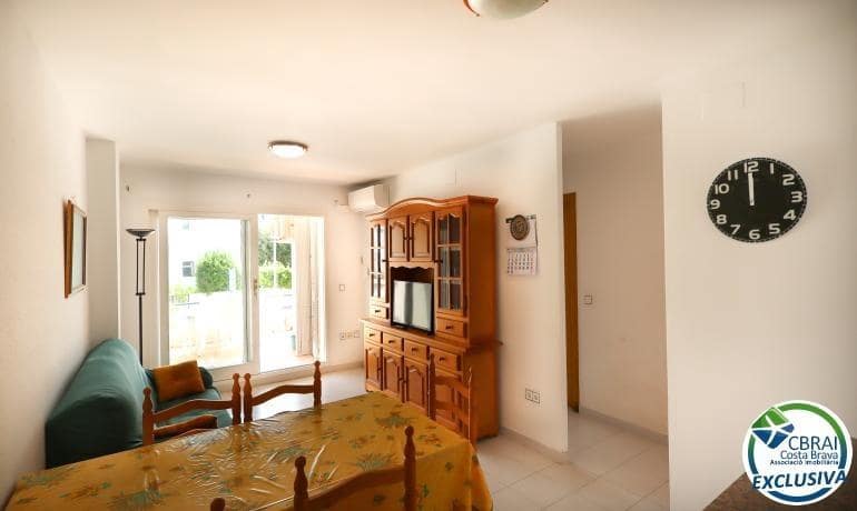 2 bedroom Apartment for sale in Llanca with garage - € 198,000 (Ref: 9966607)