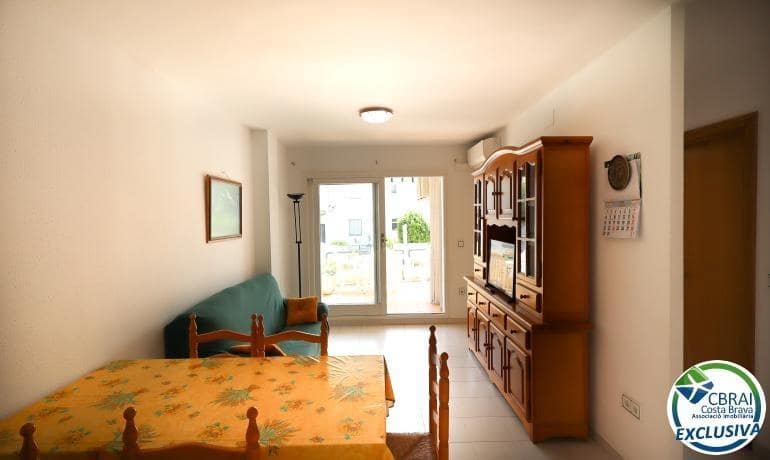 2 bedroom Apartment for sale in Llanca with garage - € 198,000 (Ref: 9966607)