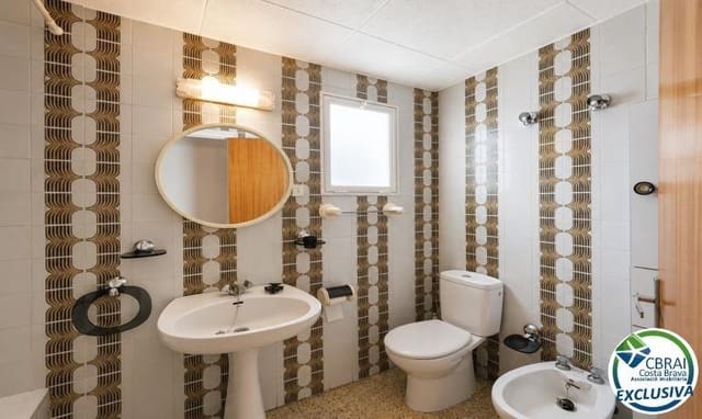 Apartamento de 1 habitación en Roses en venta con garaje - 160.000 € (Ref: 9966608)