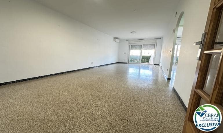 2 soveværelse Lejlighed til salg i Empuriabrava - € 175.000 (Ref: 9970562)