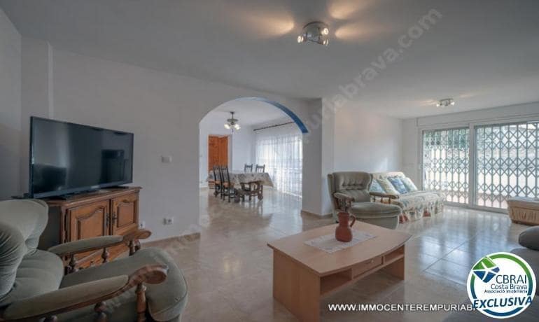 4 quarto Apartamento para venda em Roses com garagem - 249 000 € (Ref: 9973272)