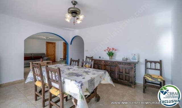 Apartamento de 4 habitaciones en Roses en venta con garaje - 249.000 € (Ref: 9973272)