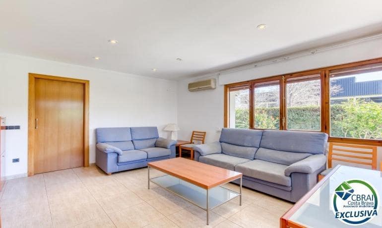 7 chambre Villa/Maison à vendre à Llanca avec garage - 990 000 € (Ref: 9977279)