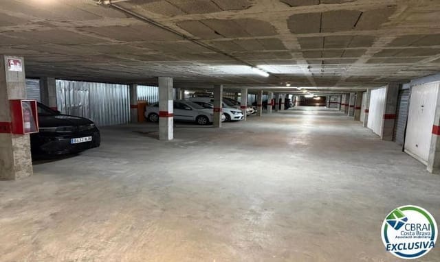 Garasje til salgs i Empuriabrava, Castelló d'Empúries - € 24 000 (Ref: 9979783)