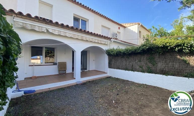 4 chambre Maison de Ville à vendre à Roses avec garage - 390 000 € (Ref: 9982943)