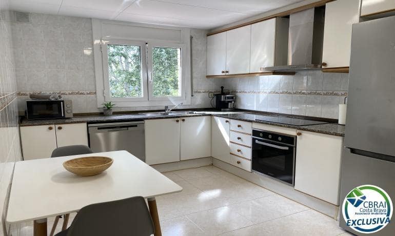 4 chambre Maison de Ville à vendre à Roses avec garage - 390 000 € (Ref: 9982943)