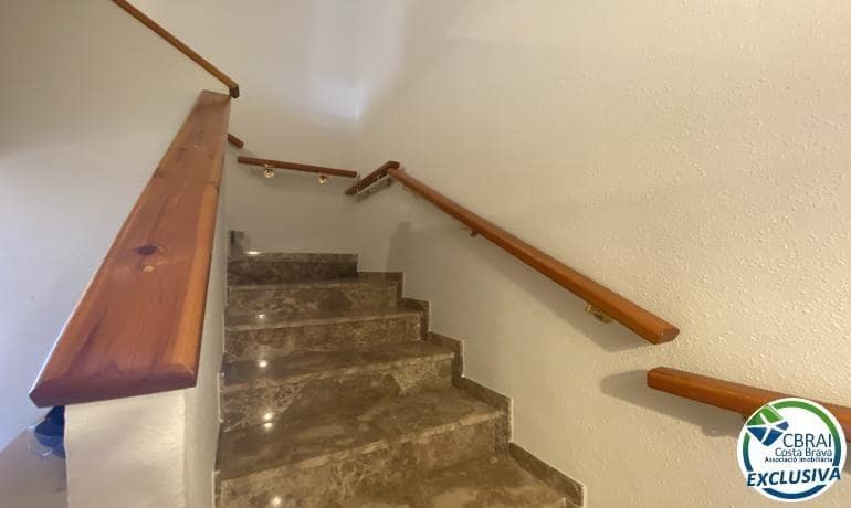 4 chambre Maison de Ville à vendre à Roses avec garage - 390 000 € (Ref: 9982943)