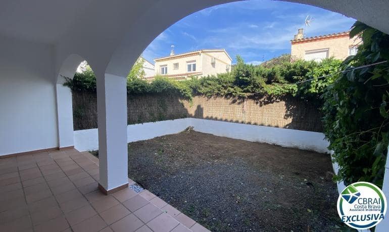 4 chambre Maison de Ville à vendre à Roses avec garage - 390 000 € (Ref: 9982943)