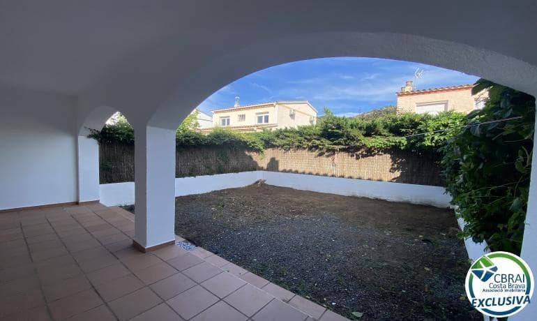 4 chambre Maison de Ville à vendre à Roses avec garage - 390 000 € (Ref: 9982943)