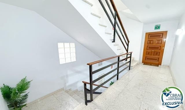 Apartamento de 3 habitaciones en Roses en venta - 209.000 € (Ref: 9986833)