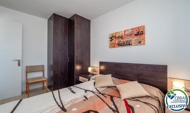 2 sypialnia Apartament na sprzedaż w Empuriabrava z garażem - 160 000 € (Ref: 9990691)