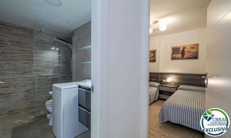 2 sypialnia Apartament na sprzedaż w Empuriabrava z garażem - 160 000 € (Ref: 9990691)