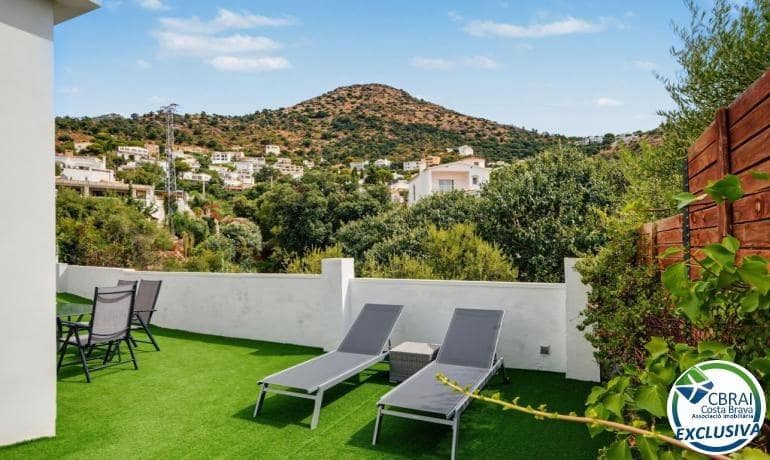 3 camera da letto Villa in vendita in Roses con piscina garage - 489.000 € (Rif: 9999591)
