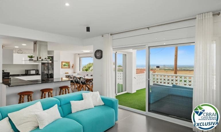 3 camera da letto Villa in vendita in Roses con piscina garage - 489.000 € (Rif: 9999591)
