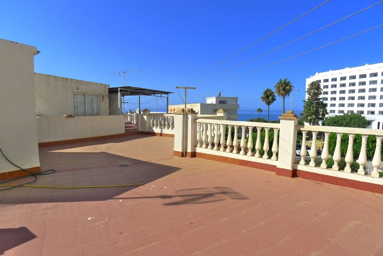 3 bedroom Townhouse for sale in Nerja with garage - € 636,000 (Ref: 10008382)