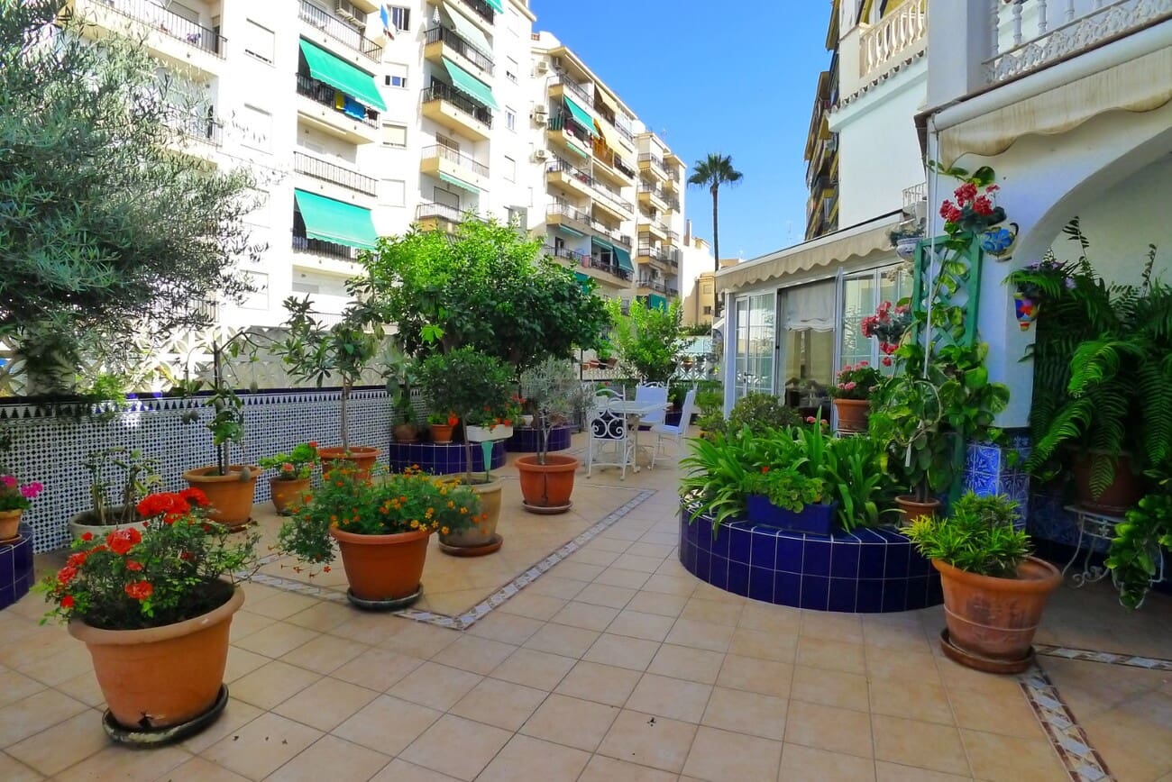 3 bedroom Townhouse for sale in Nerja with garage - € 636,000 (Ref: 10008382)