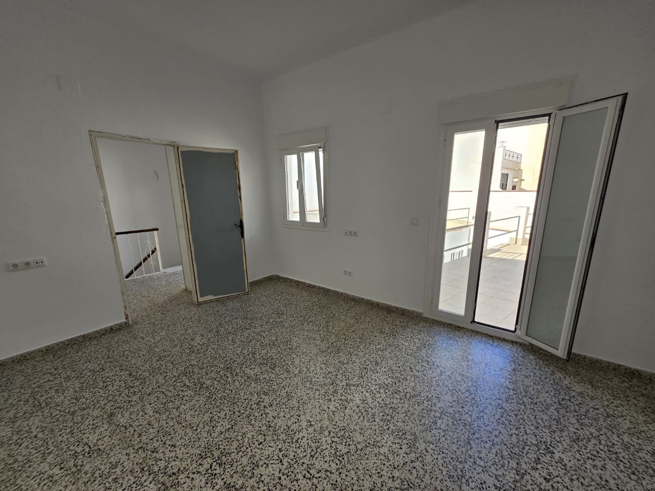 5 quarto Casa em Banda para venda em Nerja - 1 260 000 € (Ref: 10008384)