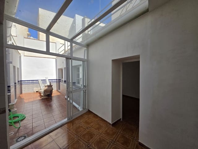 5 quarto Casa em Banda para venda em Nerja - 1 260 000 € (Ref: 10008384)