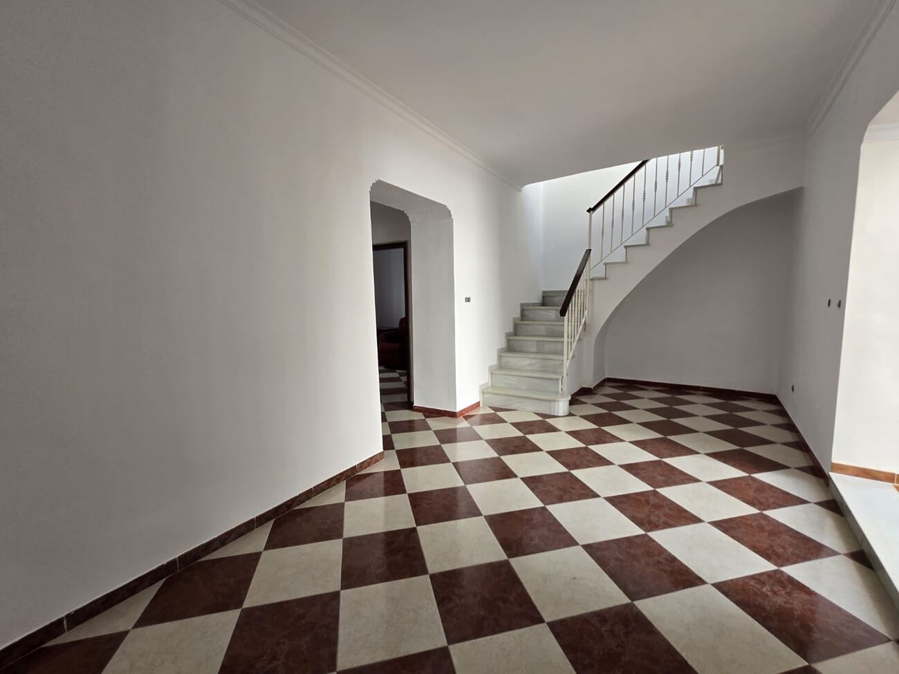 5 quarto Casa em Banda para venda em Nerja - 1 260 000 € (Ref: 10008384)