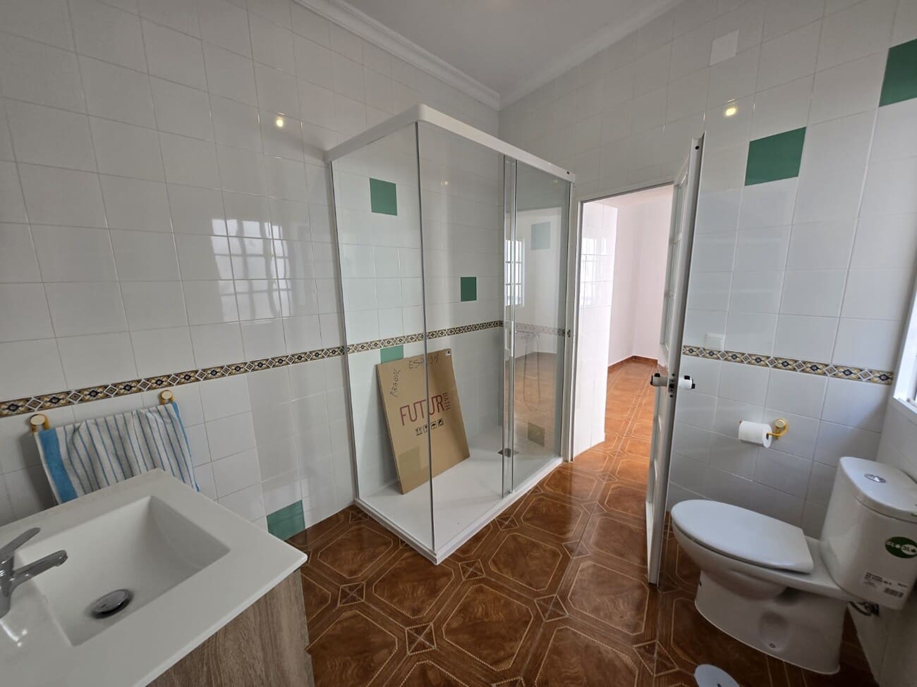 5 quarto Casa em Banda para venda em Nerja - 1 260 000 € (Ref: 10008384)