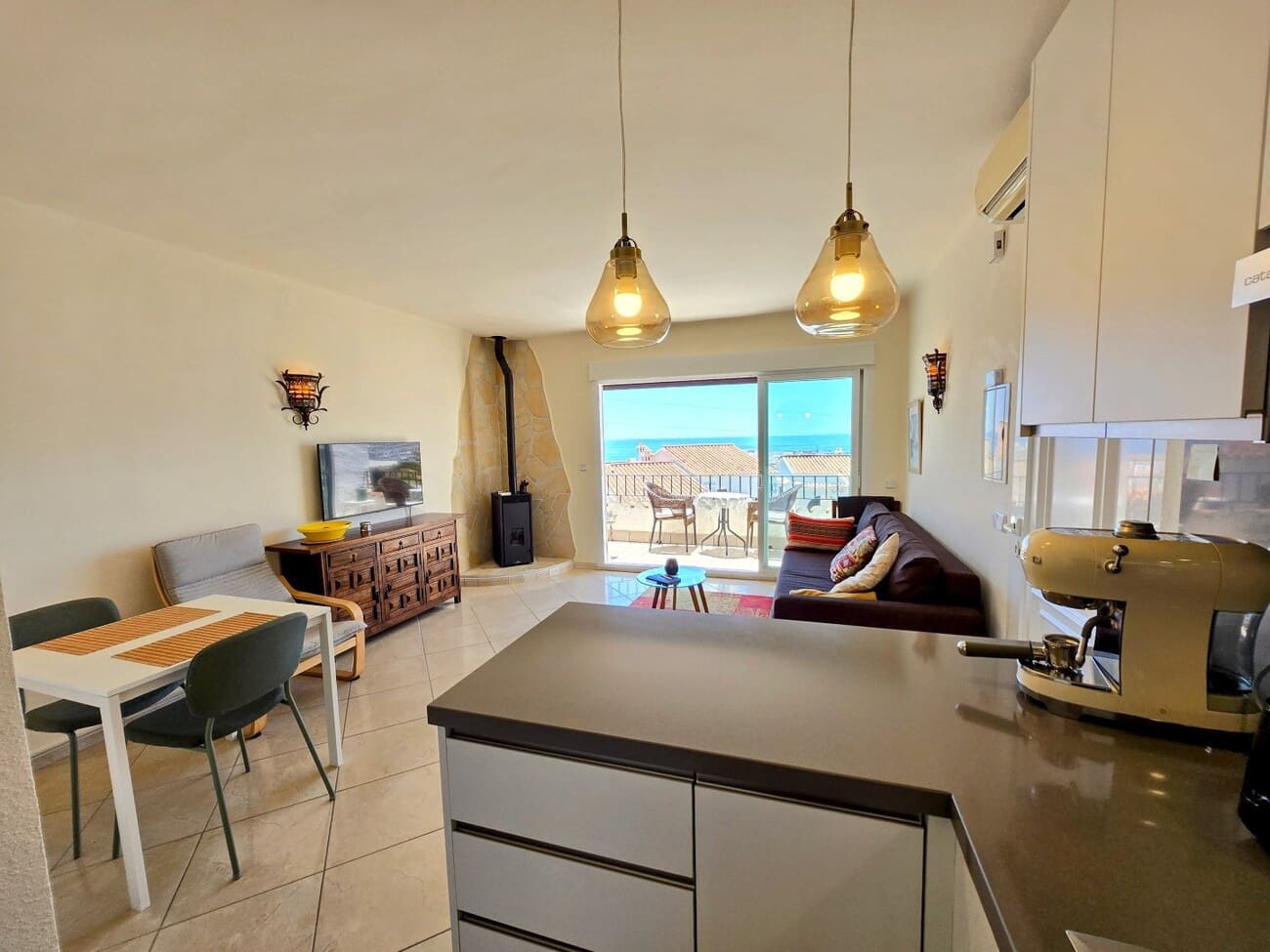 1 bedroom Apartment for sale in Nerja with pool - € 249,000 (Ref: 10011071)