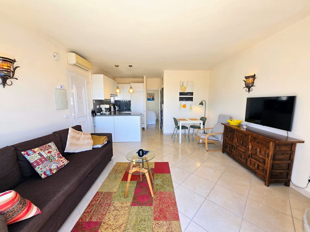 1 bedroom Apartment for sale in Nerja with pool - € 249,000 (Ref: 10011071)